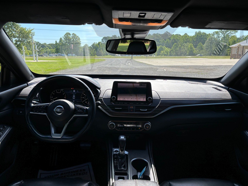 2019 Nissan Altima Image 18