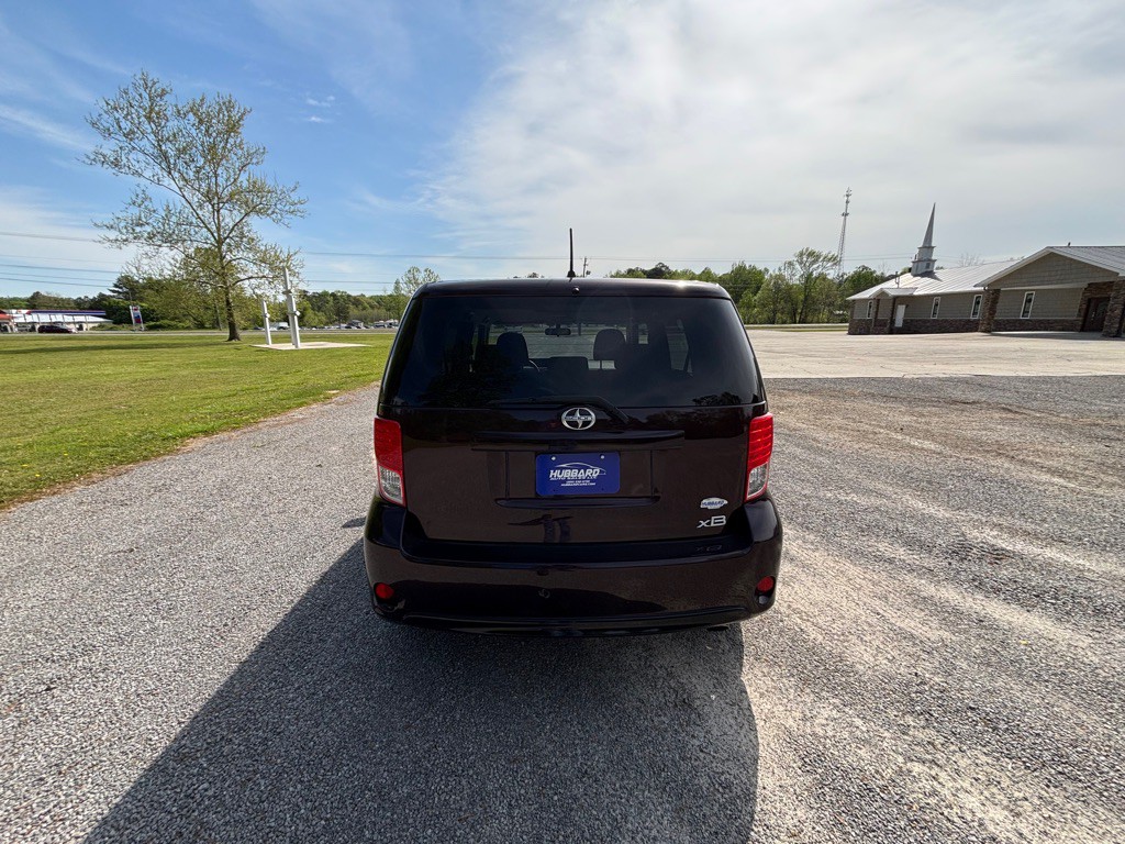 2014 Scion xB Image 5