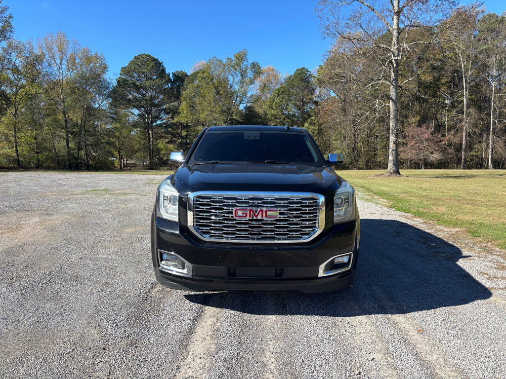 2015 GMC Yukon Image 2