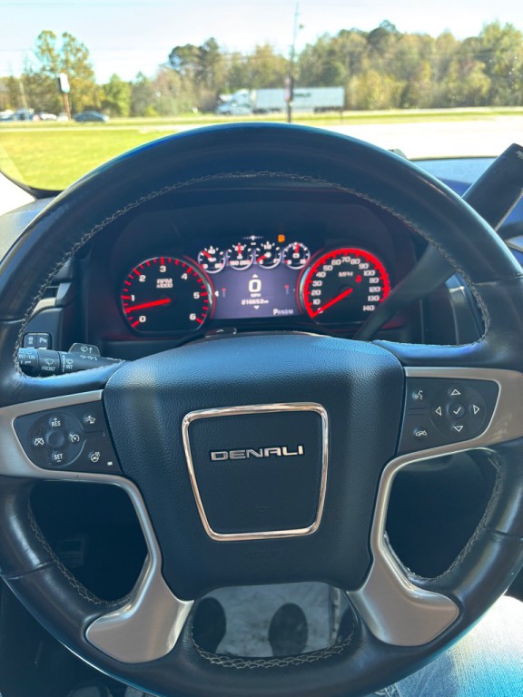 2015 GMC Yukon Image 12