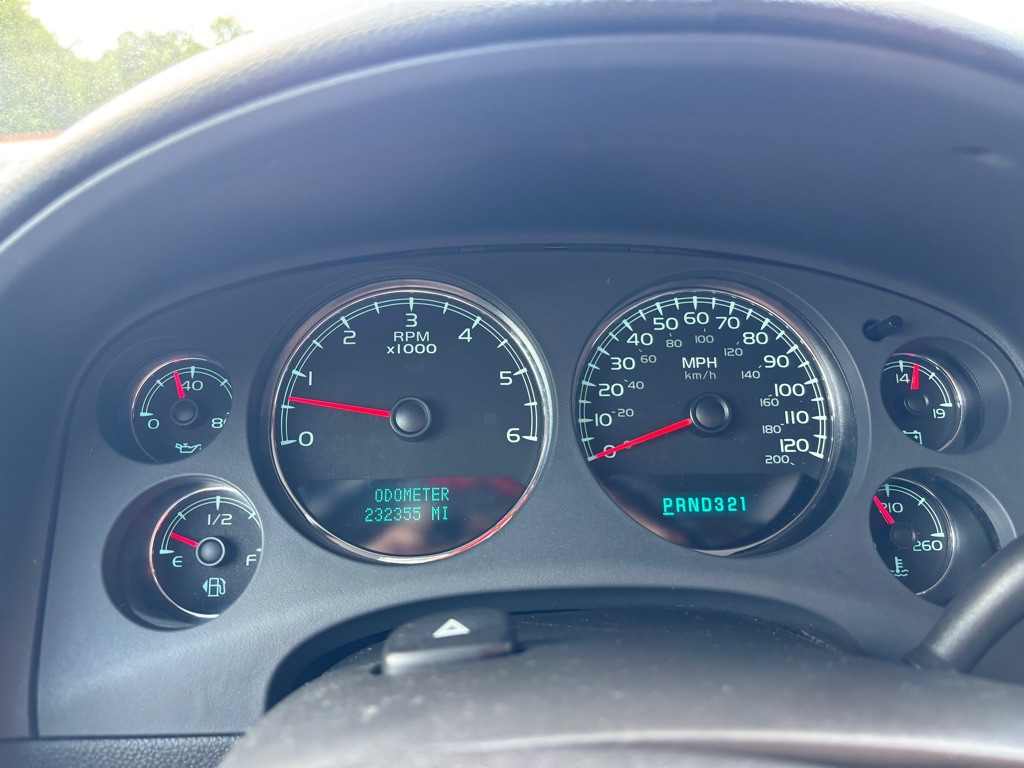 2008 GMC Yukon Image 11