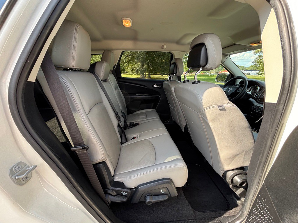 2017 Dodge Journey Image 8