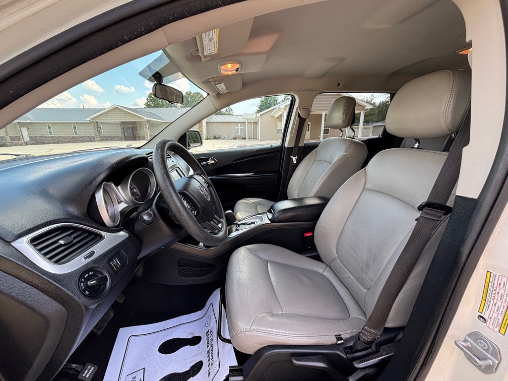 2017 Dodge Journey Image 10