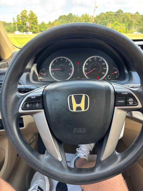 2012 Honda Accord Image 11