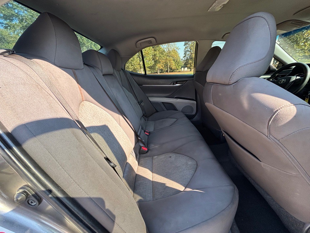 2018 Toyota Camry Image 8