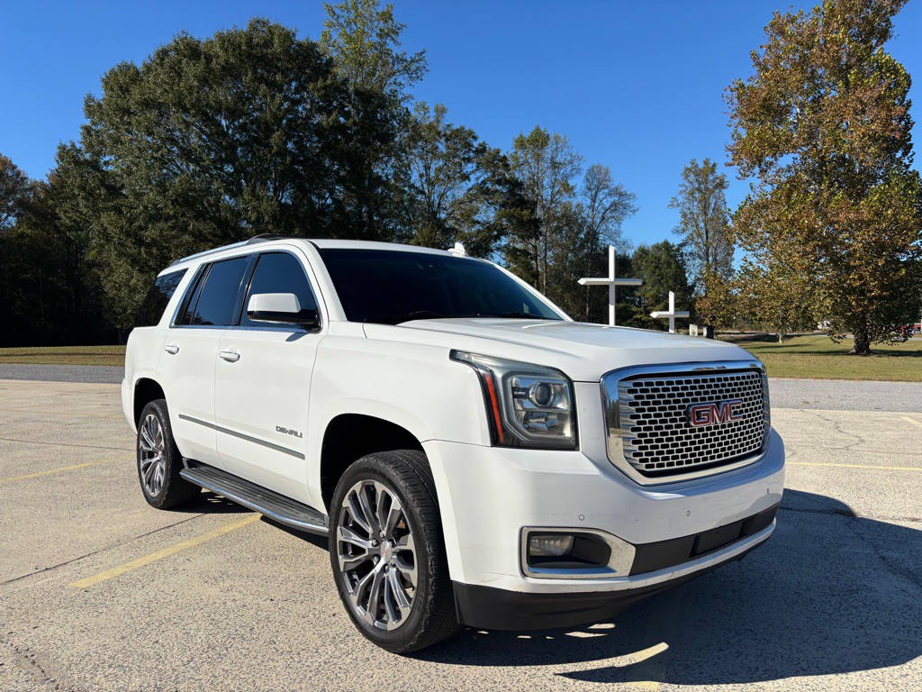 2016 GMC Yukon Image 1