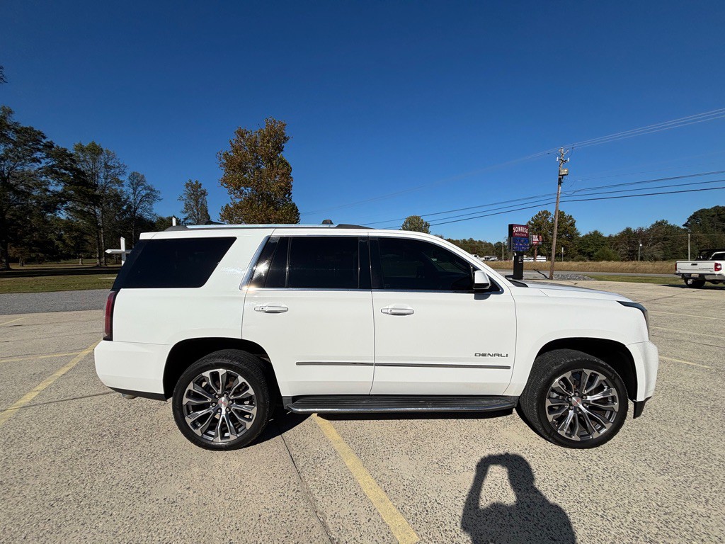2016 GMC Yukon Image 6