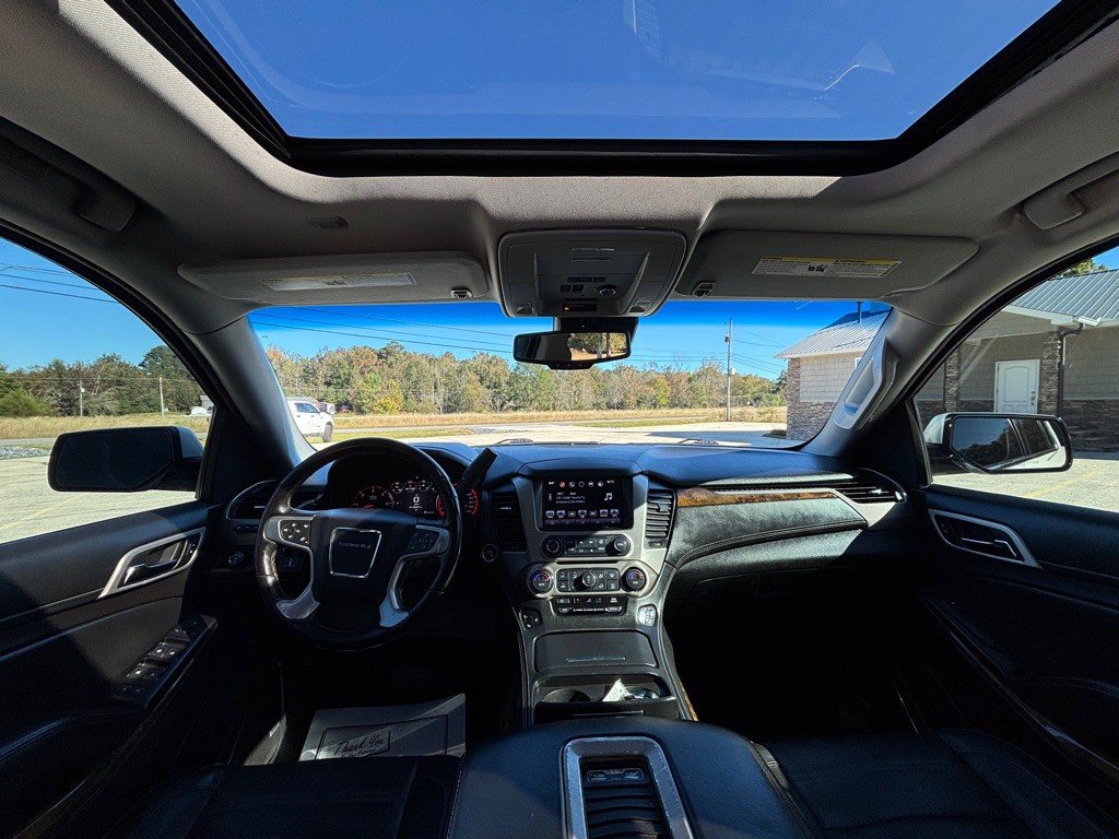 2016 GMC Yukon Image 11
