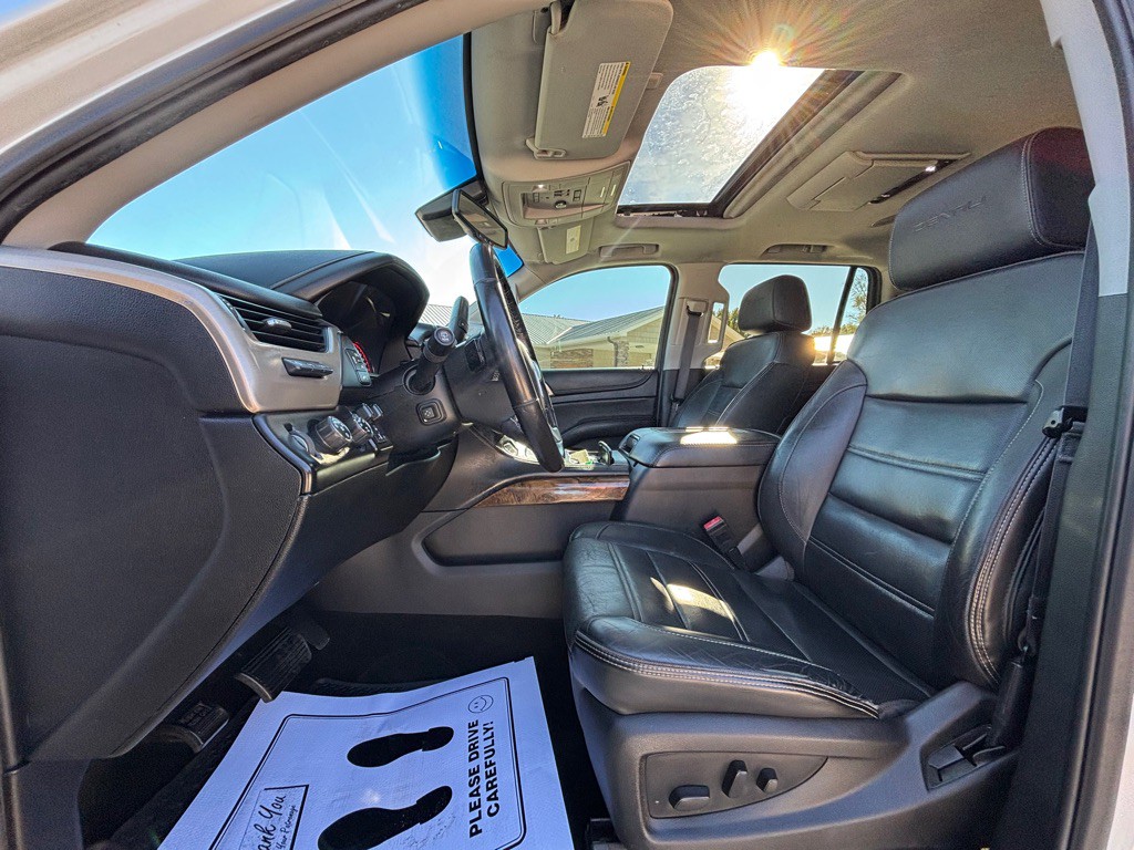2016 GMC Yukon Image 12