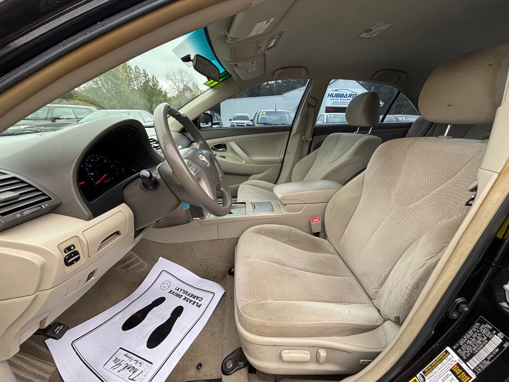 2011 Toyota Camry Image 9