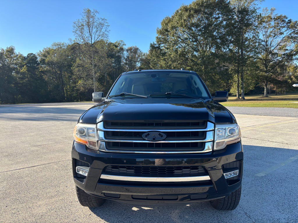 2016 Ford Expedition Image 2