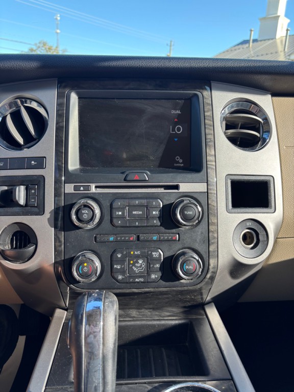 2016 Ford Expedition Image 15
