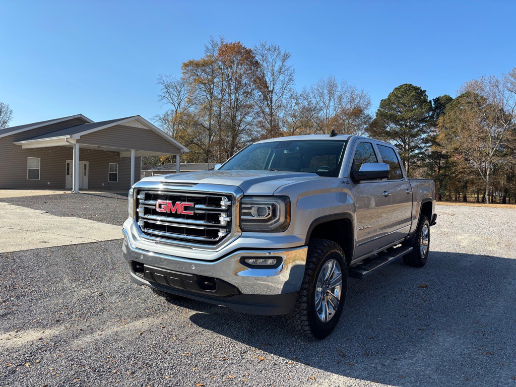 2018 GMC Sierra 1500 Image 2