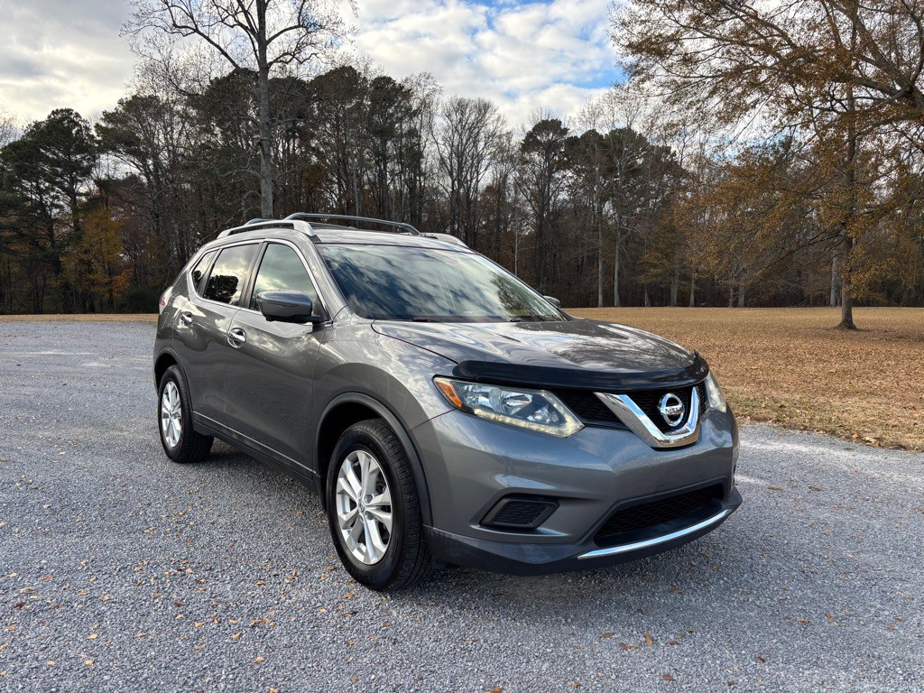 2016 Nissan Rogue Image 1