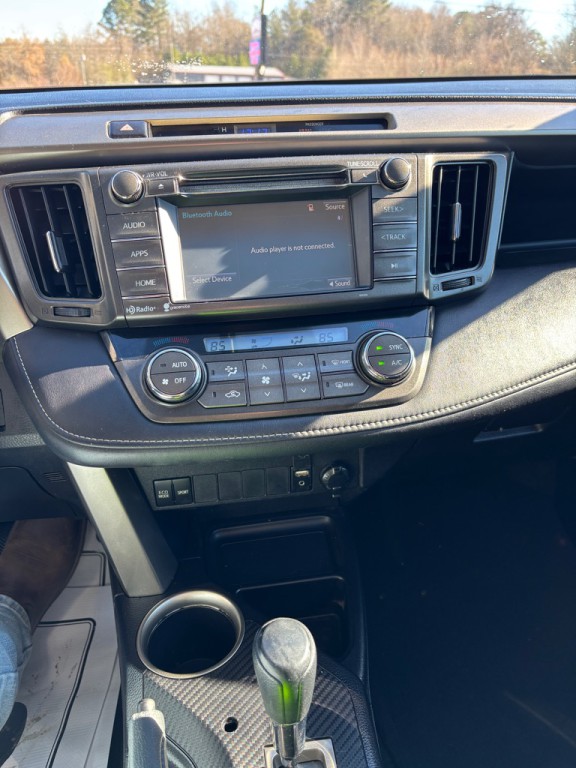 2015 Toyota Rav4 Image 13