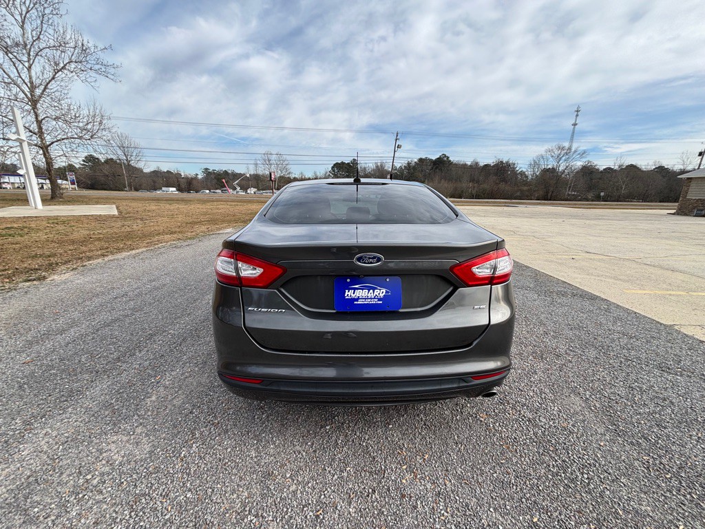 2016 Ford Fusion Image 5