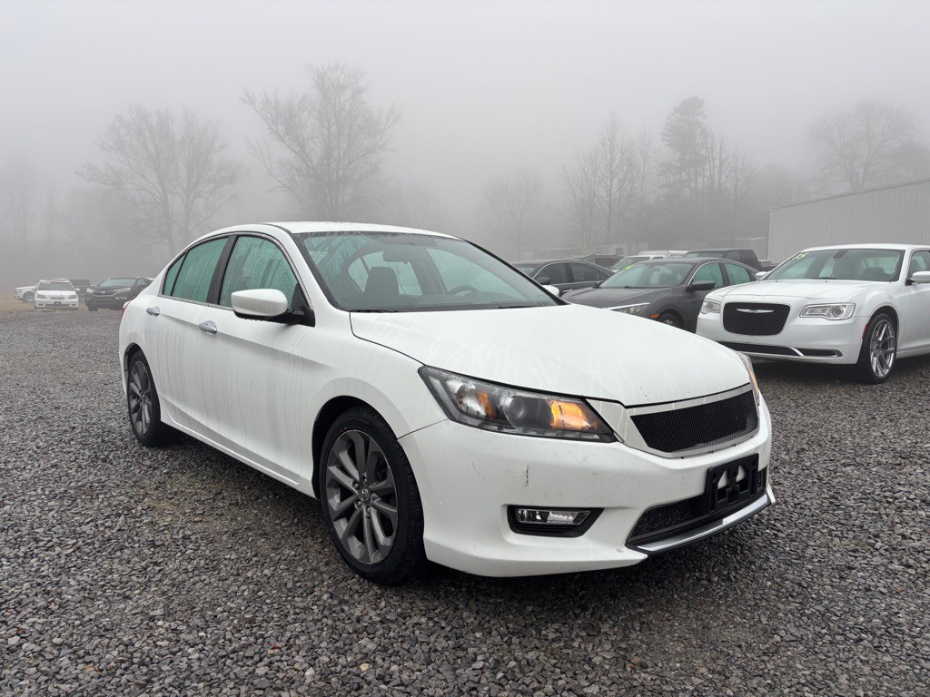 2015 Honda Accord Image 1