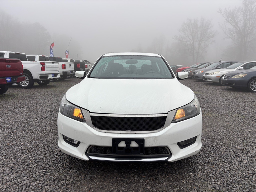 2015 Honda Accord Image 2