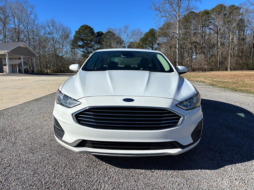 2020 Ford Fusion Image 2