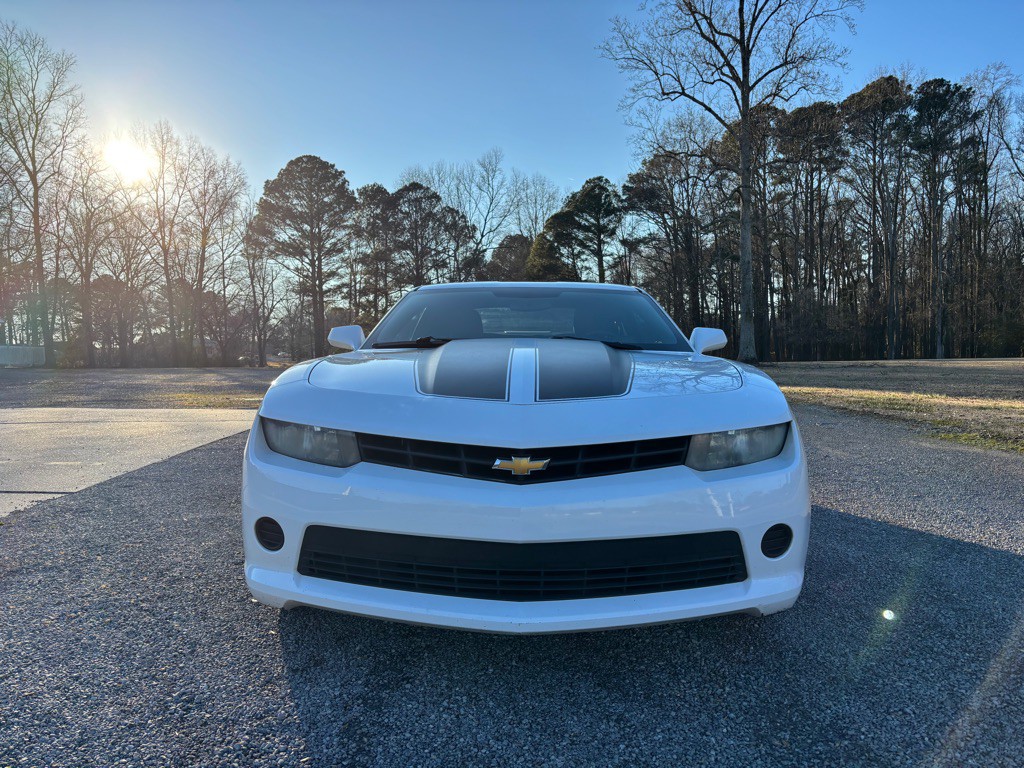 2014 Chevrolet Camaro Image 2