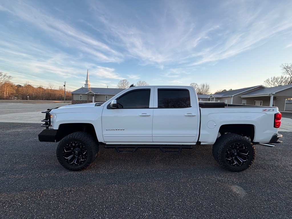 2017 Chevrolet Silverado 1500 Image 4