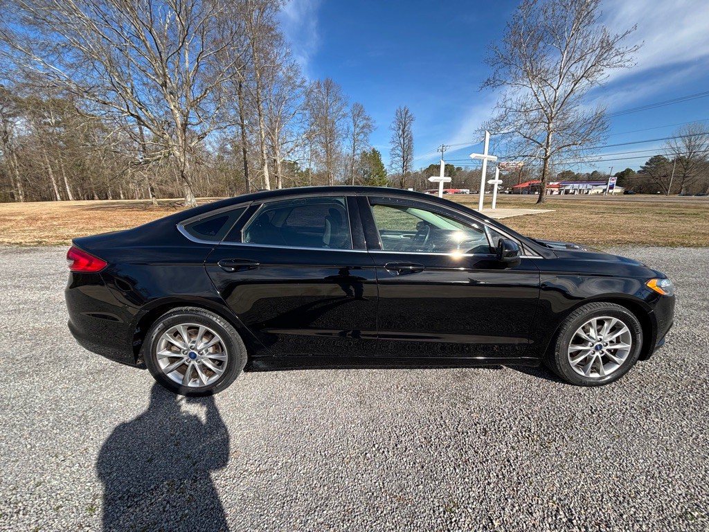 2017 Ford Fusion Image 6