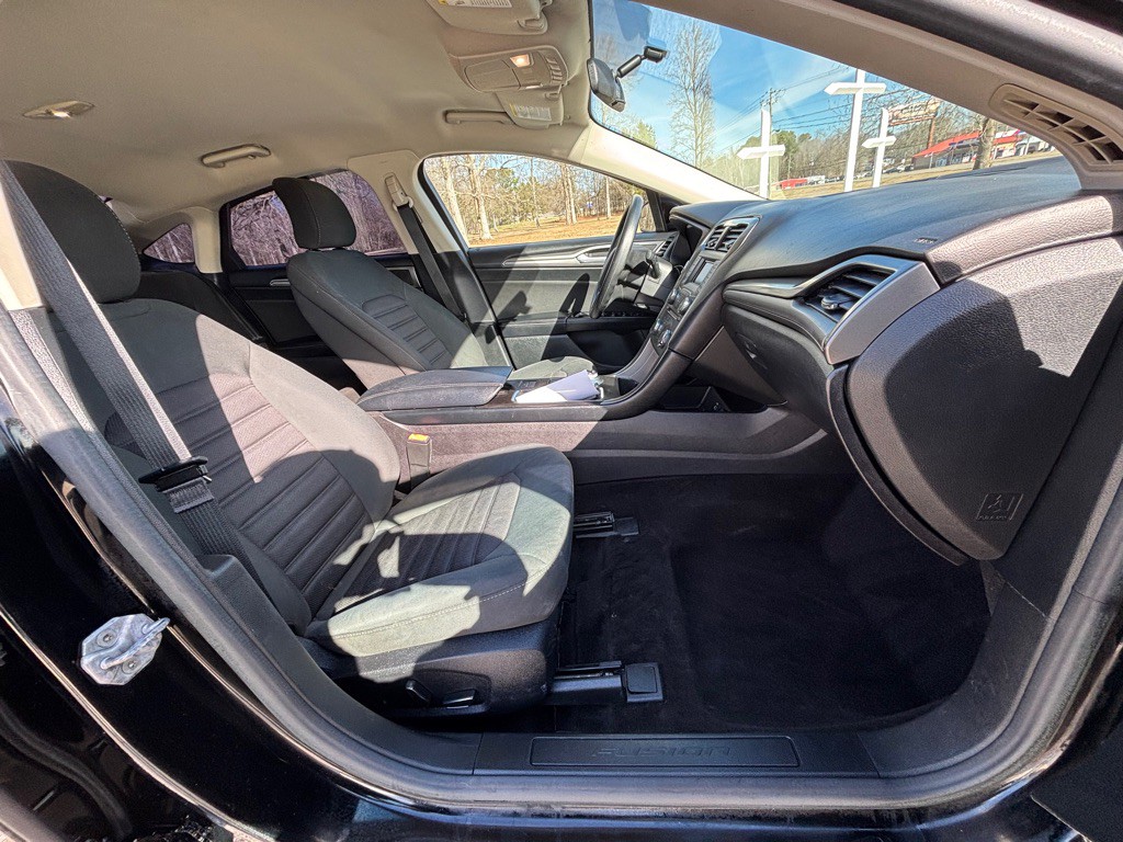 2017 Ford Fusion Image 7