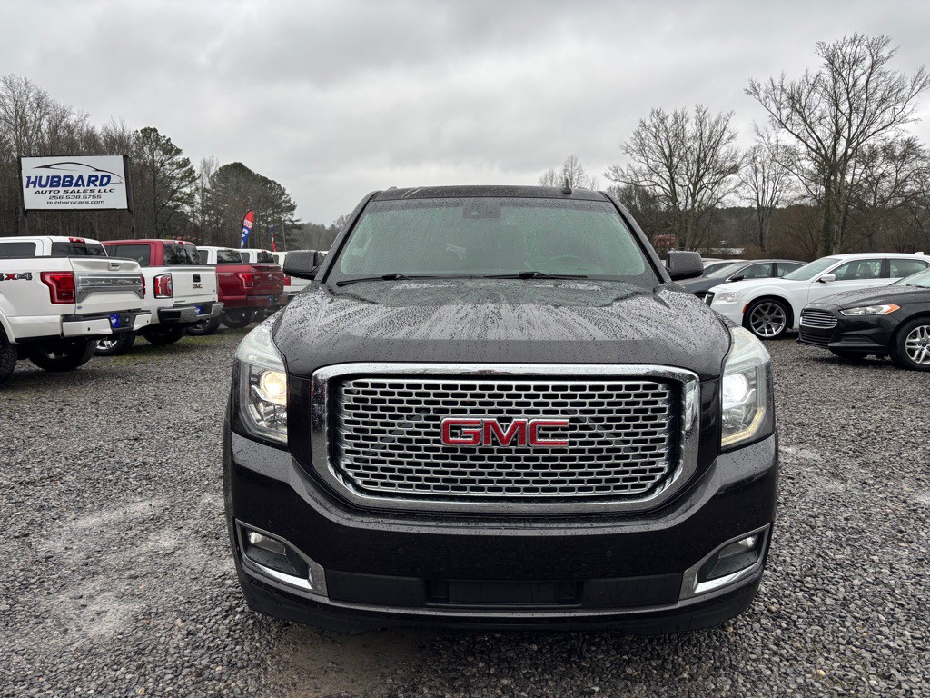 2016 GMC Yukon Image 2