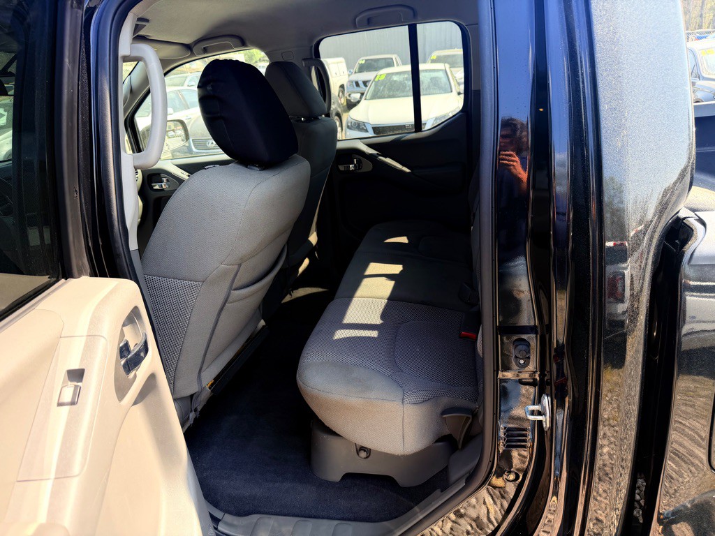 2019 Nissan Frontier Image 10
