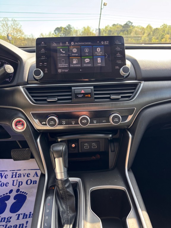 2021 Honda Accord Image 13