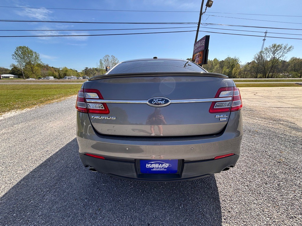 2013 Ford Taurus Image 5