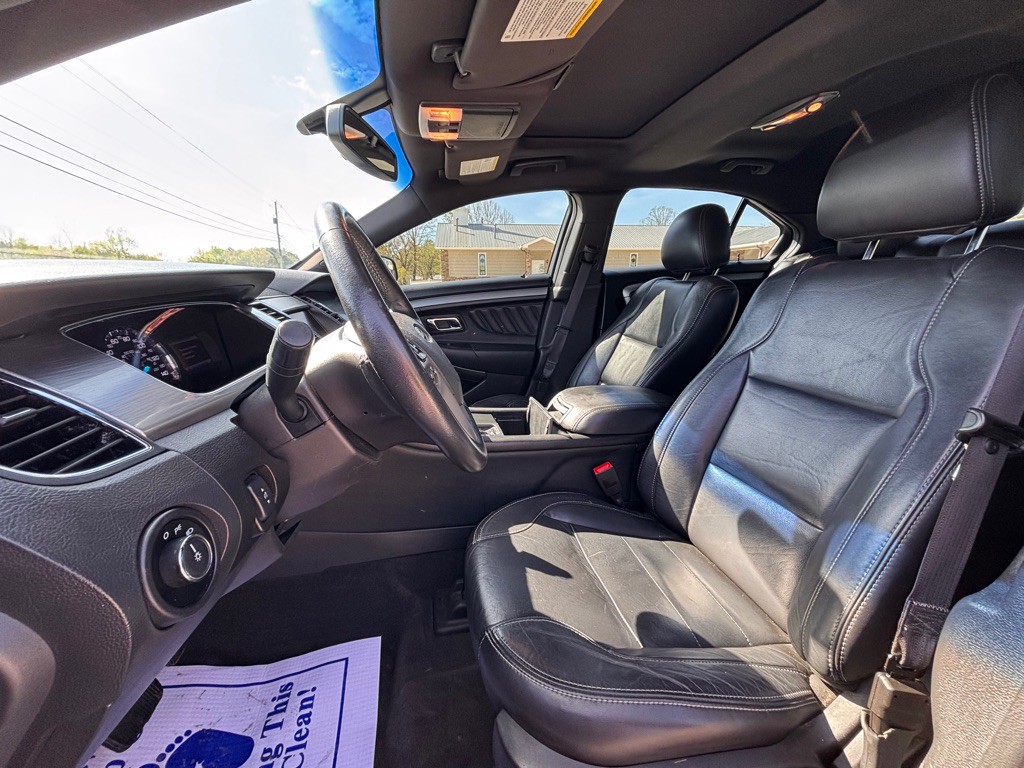 2013 Ford Taurus Image 10