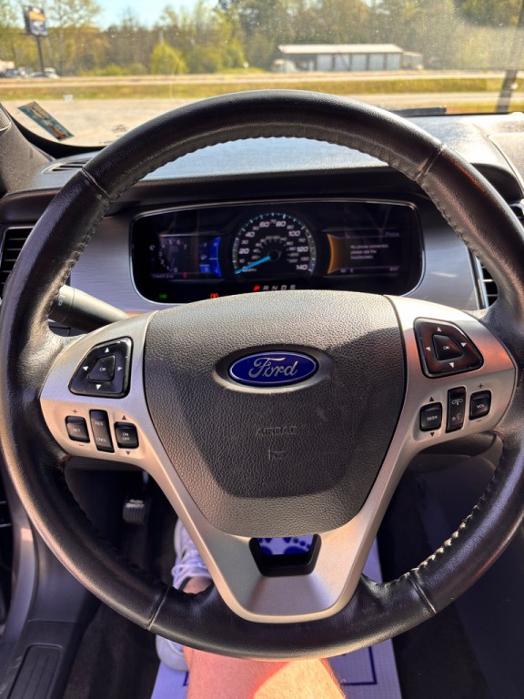2013 Ford Taurus Image 12