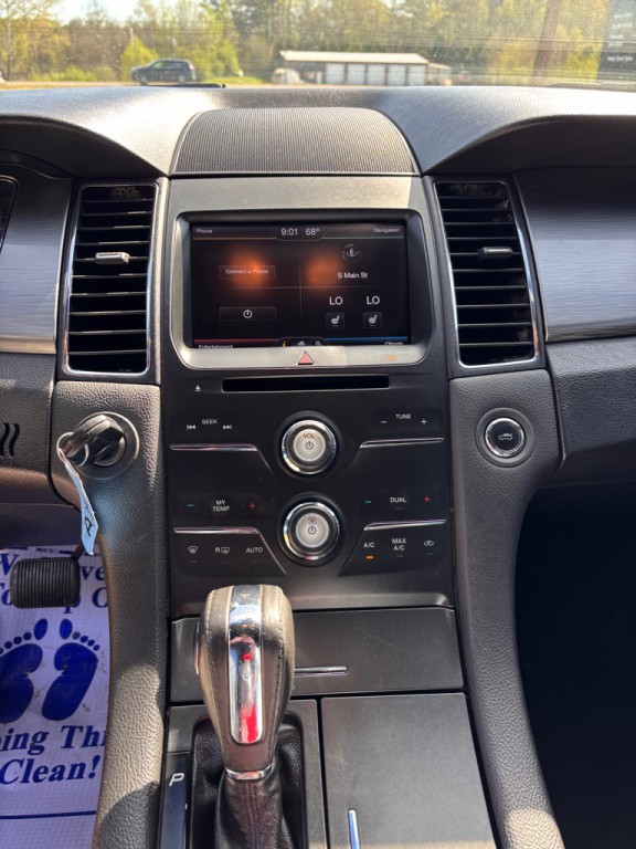 2013 Ford Taurus Image 13