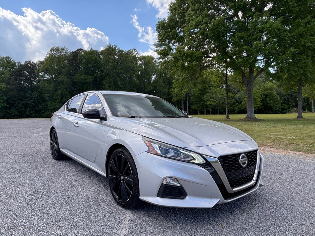 2019 Nissan Altima Image 1