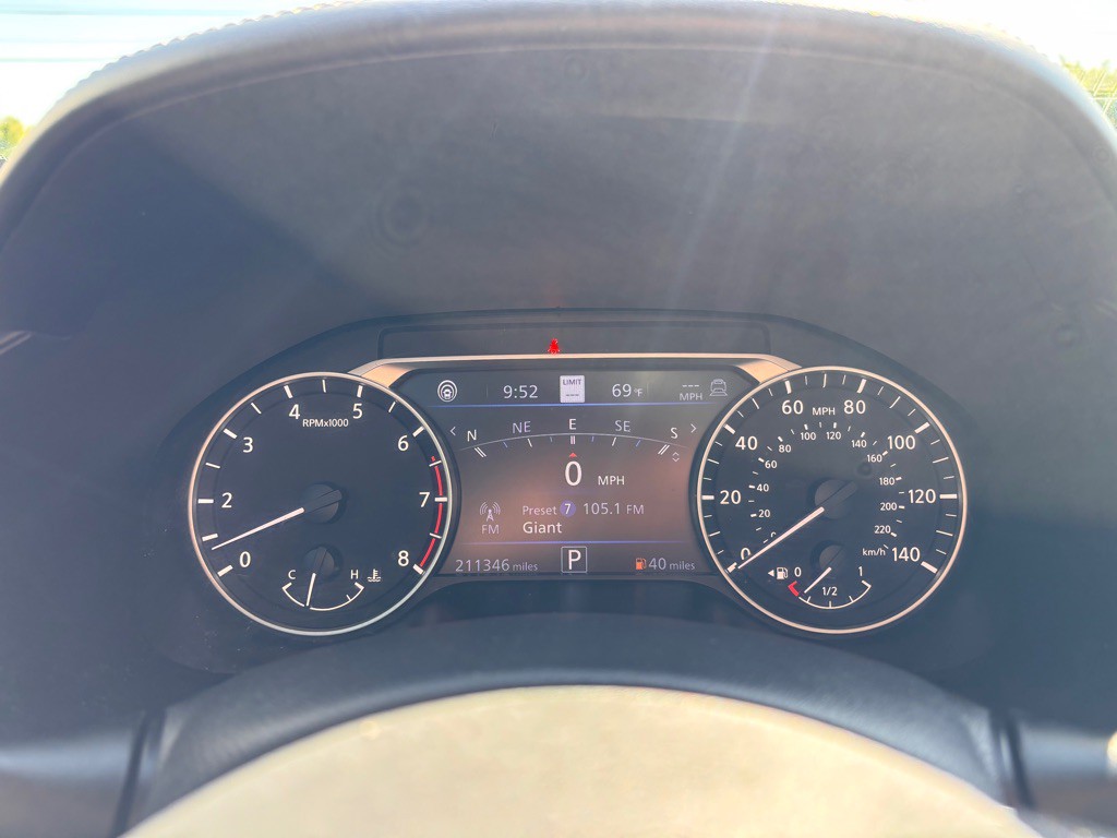 2019 Nissan Altima Image 10