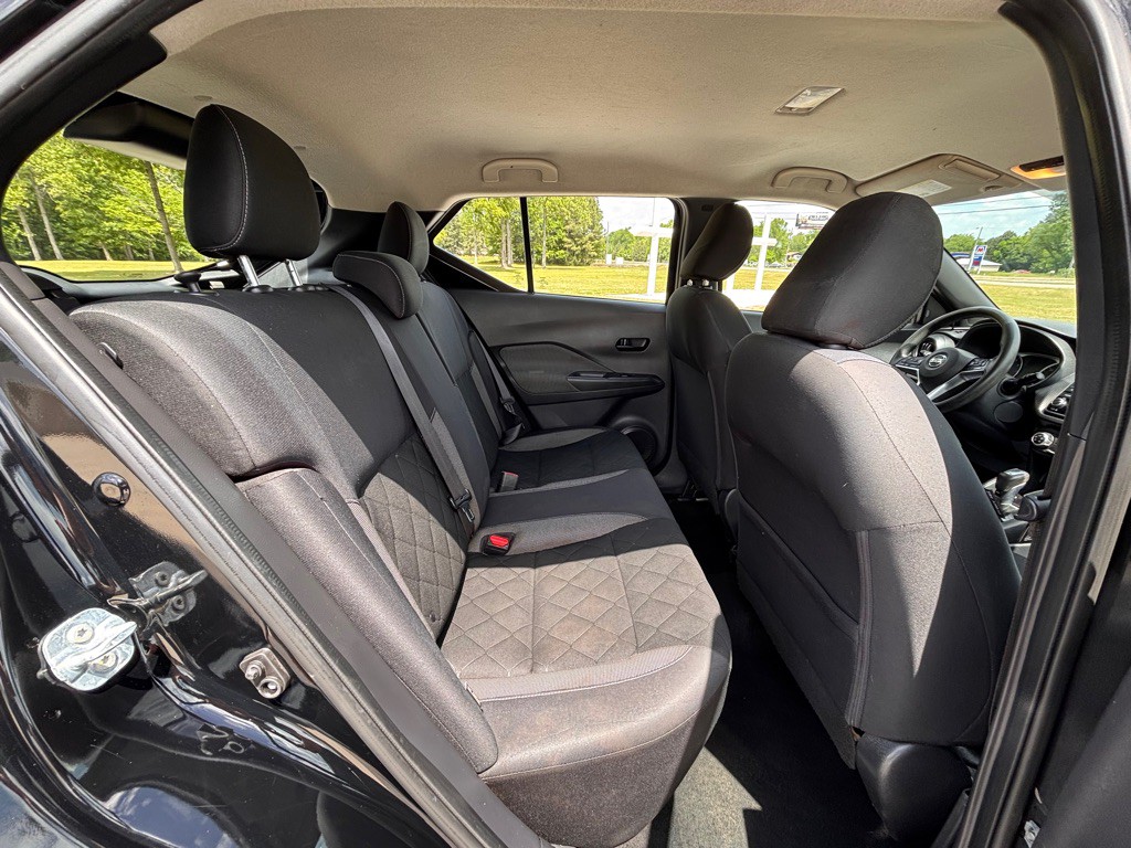 2020 Nissan Kicks Image 8