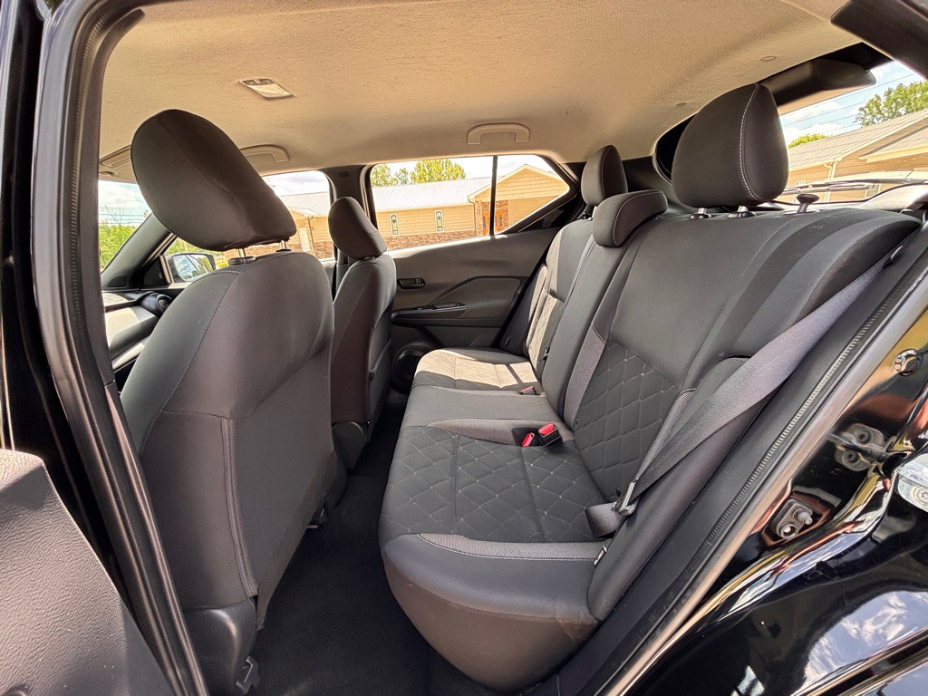 2020 Nissan Kicks Image 9