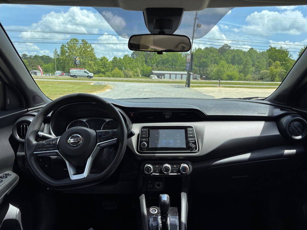 2020 Nissan Kicks Image 10