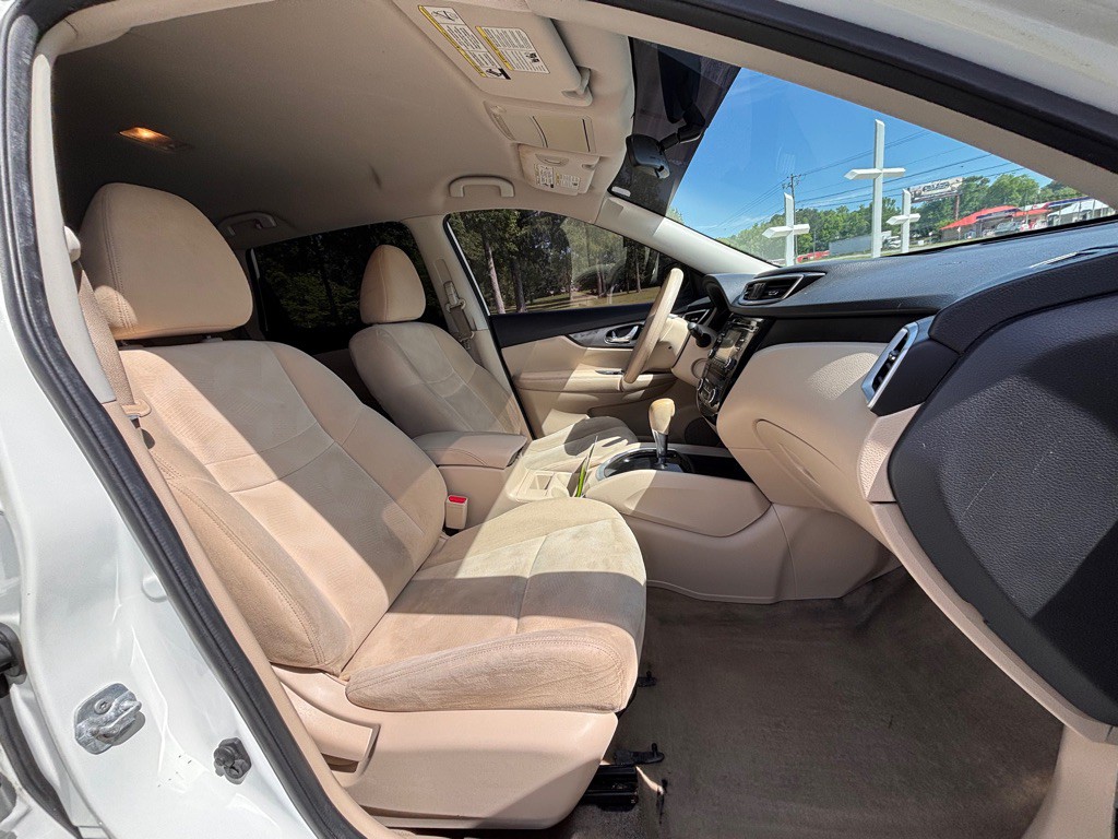 2015 Nissan Rogue Image 7