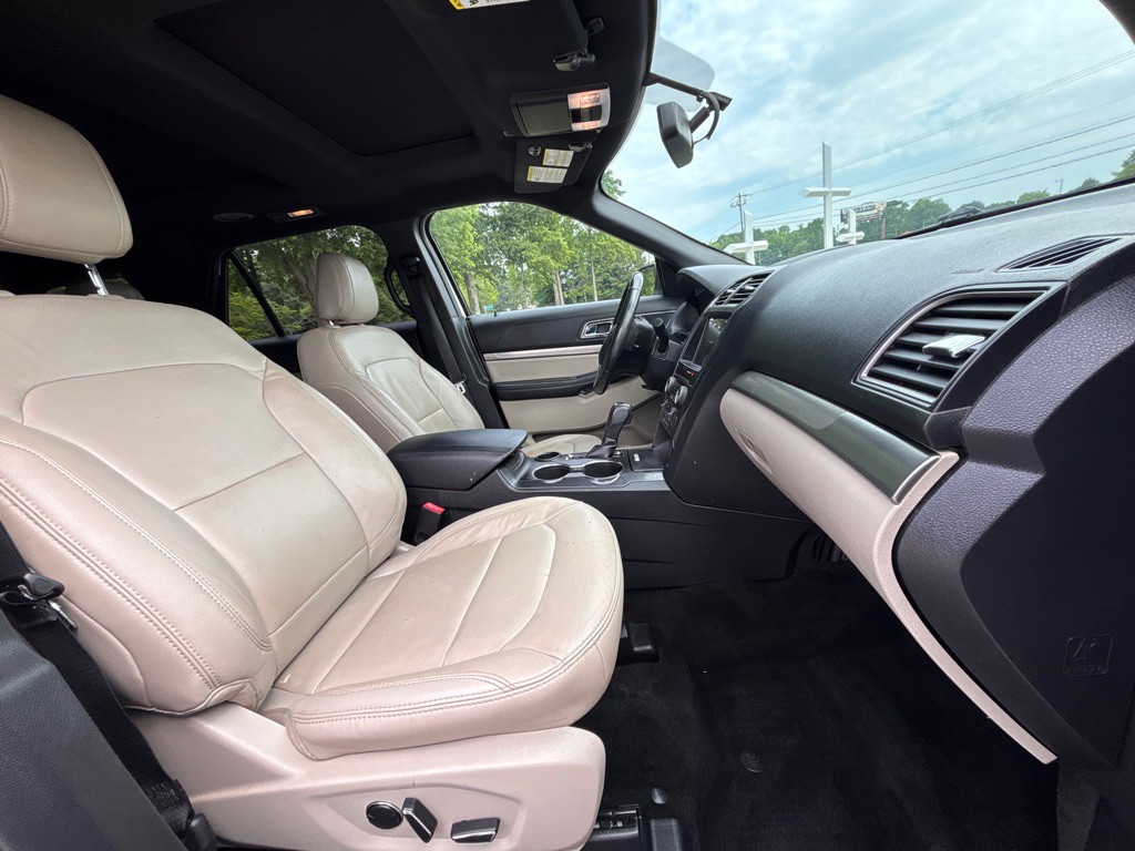 2018 Ford Explorer Image 7