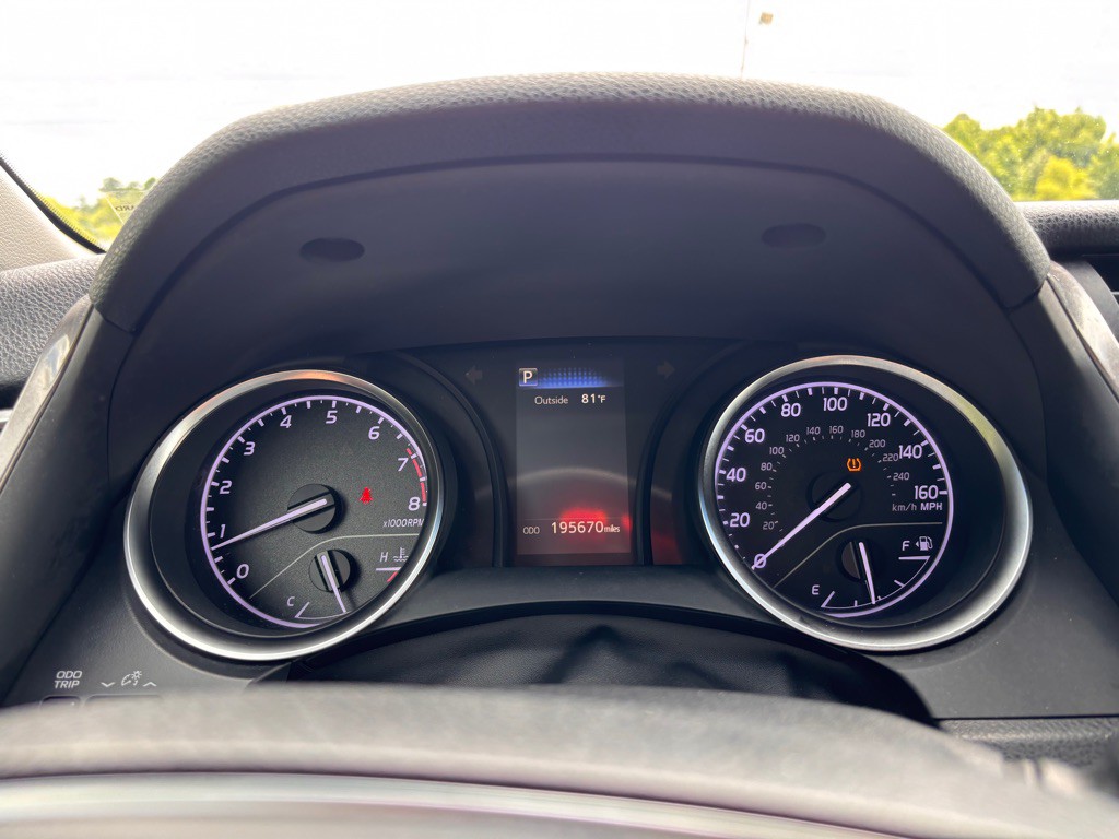 2018 Toyota Camry Image 11
