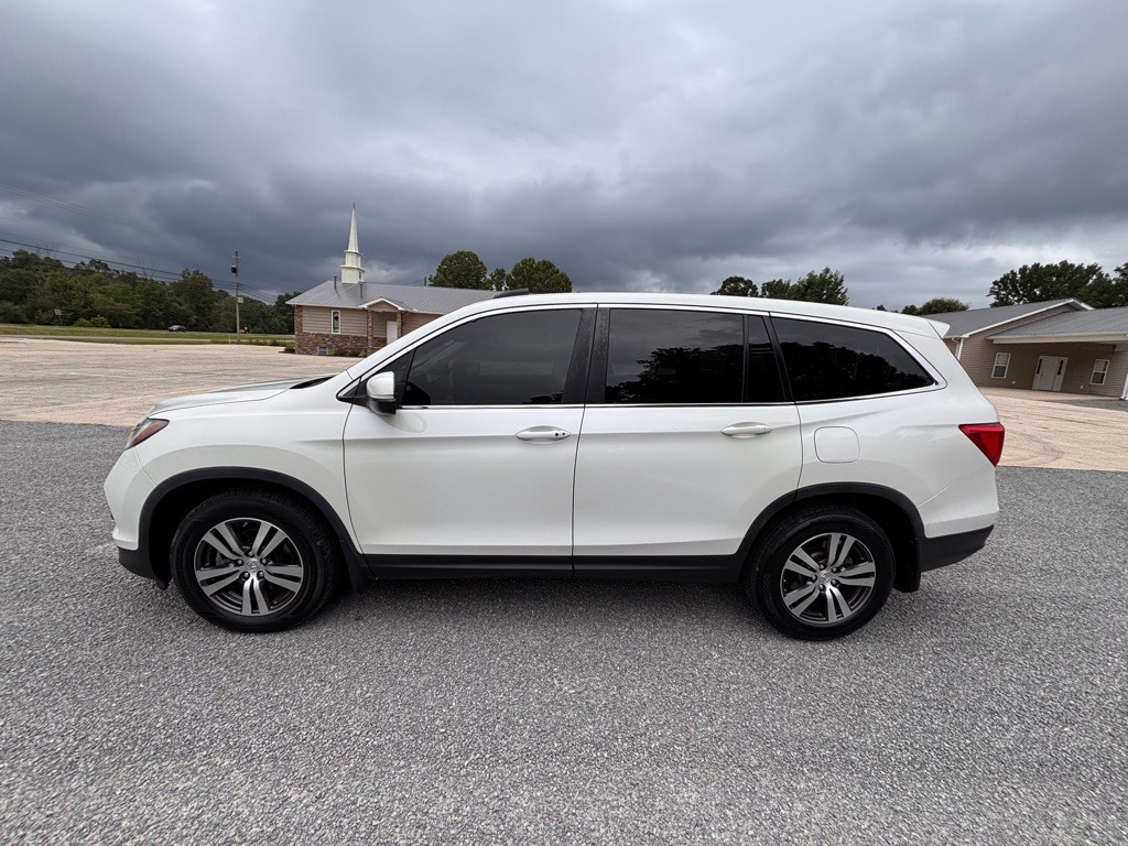 2017 Honda Pilot Image 4