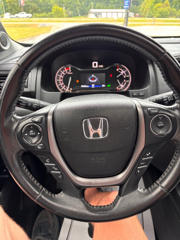 2017 Honda Pilot Image 13
