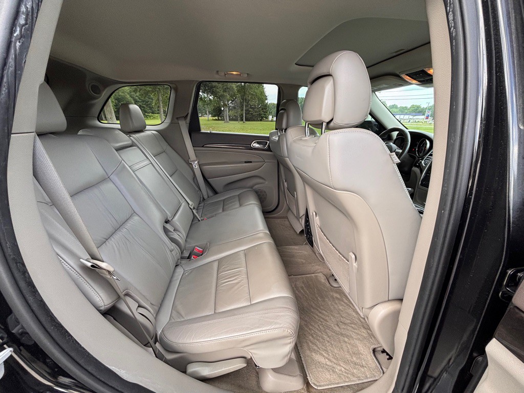 2013 Jeep Grand Cherokee Image 8