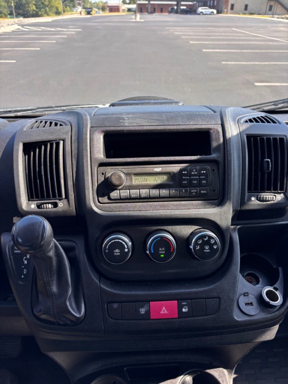 2015 RAM Promaster Image 12