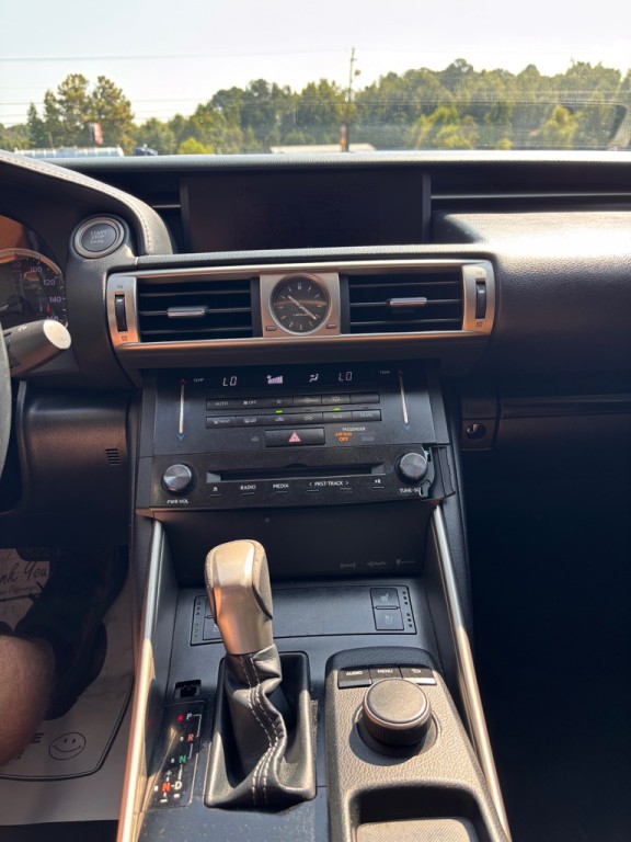 2014 Lexus IS 250 Image 13