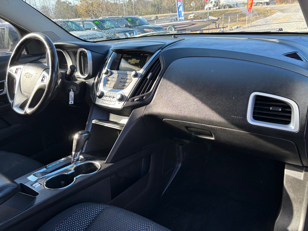 2017 Chevrolet Equinox Image 7