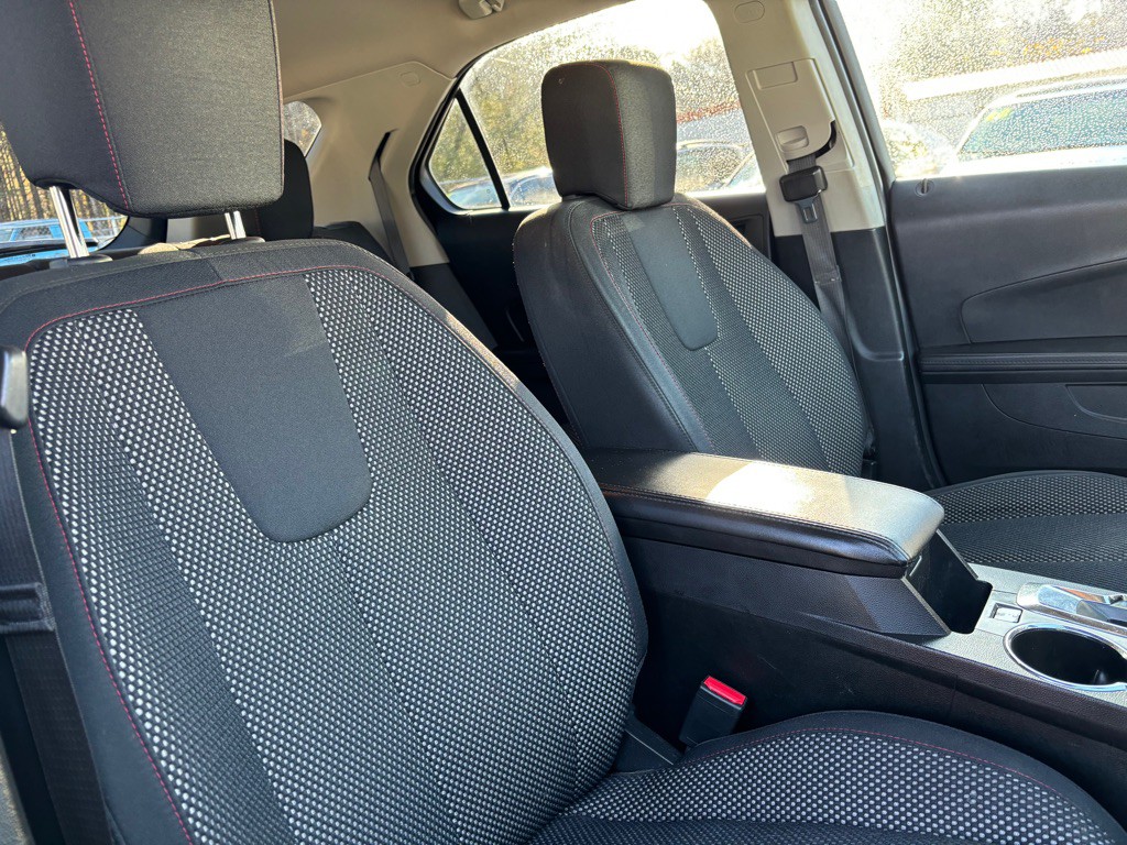 2017 Chevrolet Equinox Image 8