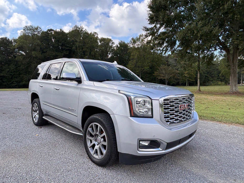 2018 GMC Yukon Image 1